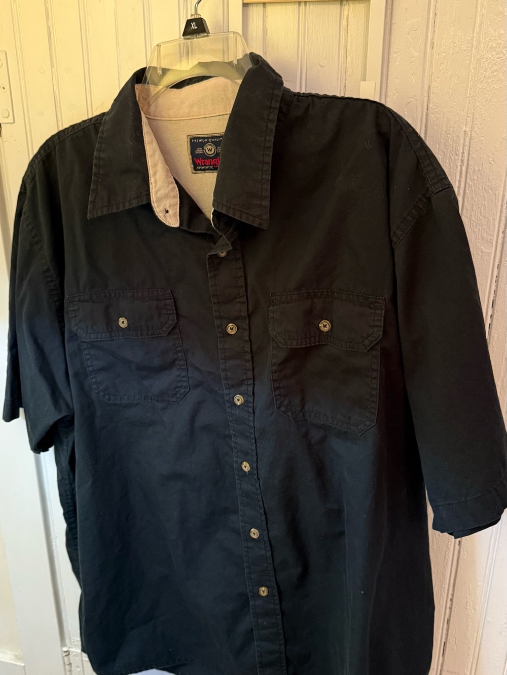 Wrangler Black Short-Sleeve Button-Down Work Shirt